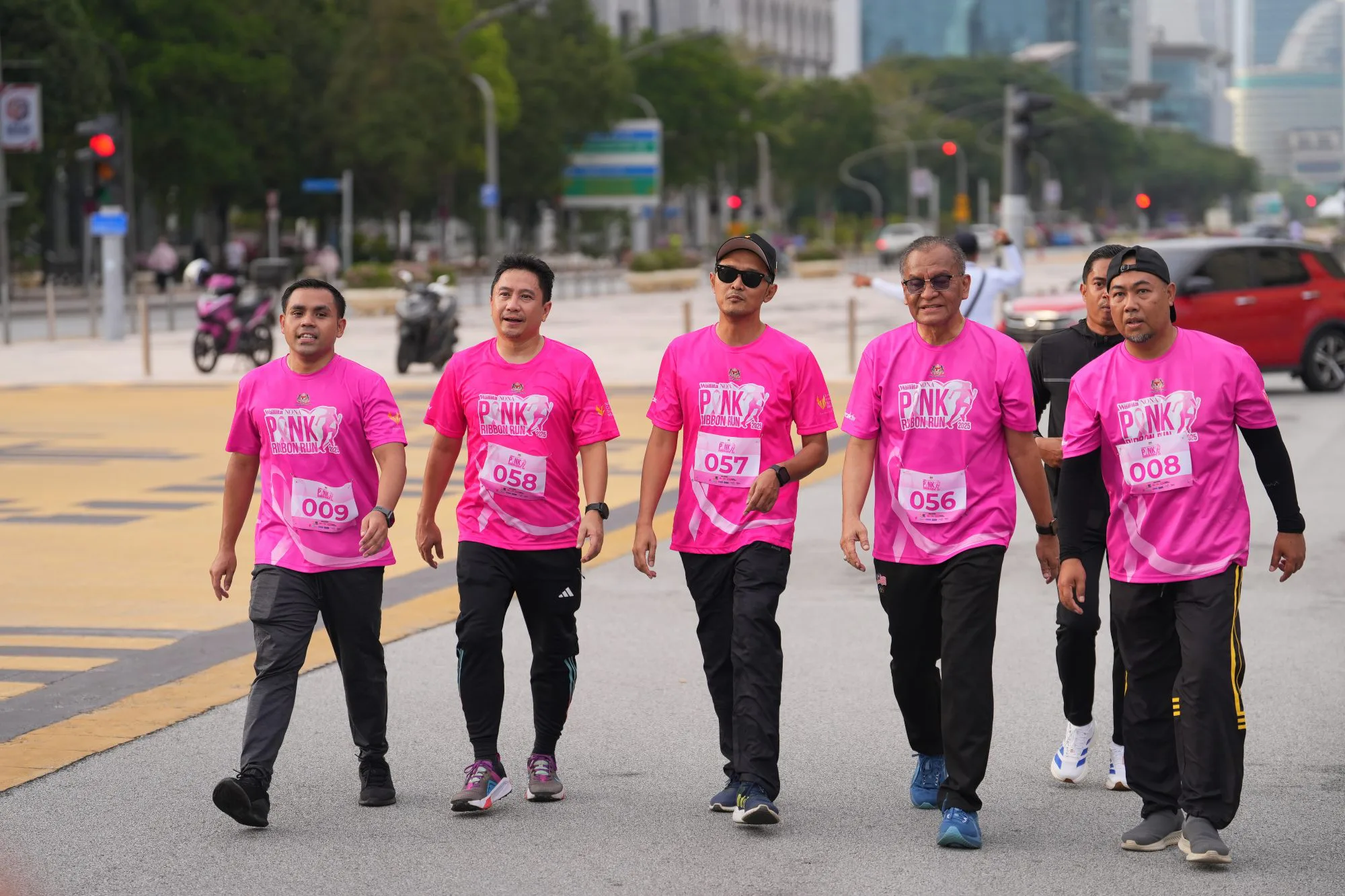 PINK RIBBON RUN 2025: Bersatu Demi Wanita, Sebarkan Kesedaran Kanser Payudara 4 PINK RIBBON RUN 2025: Bersatu Demi Wanita, Sebarkan Kesedaran Kanser Payudara